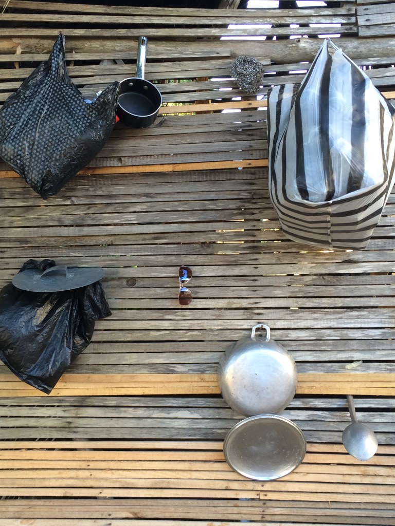 Mujeres en el campo 1 - caldero